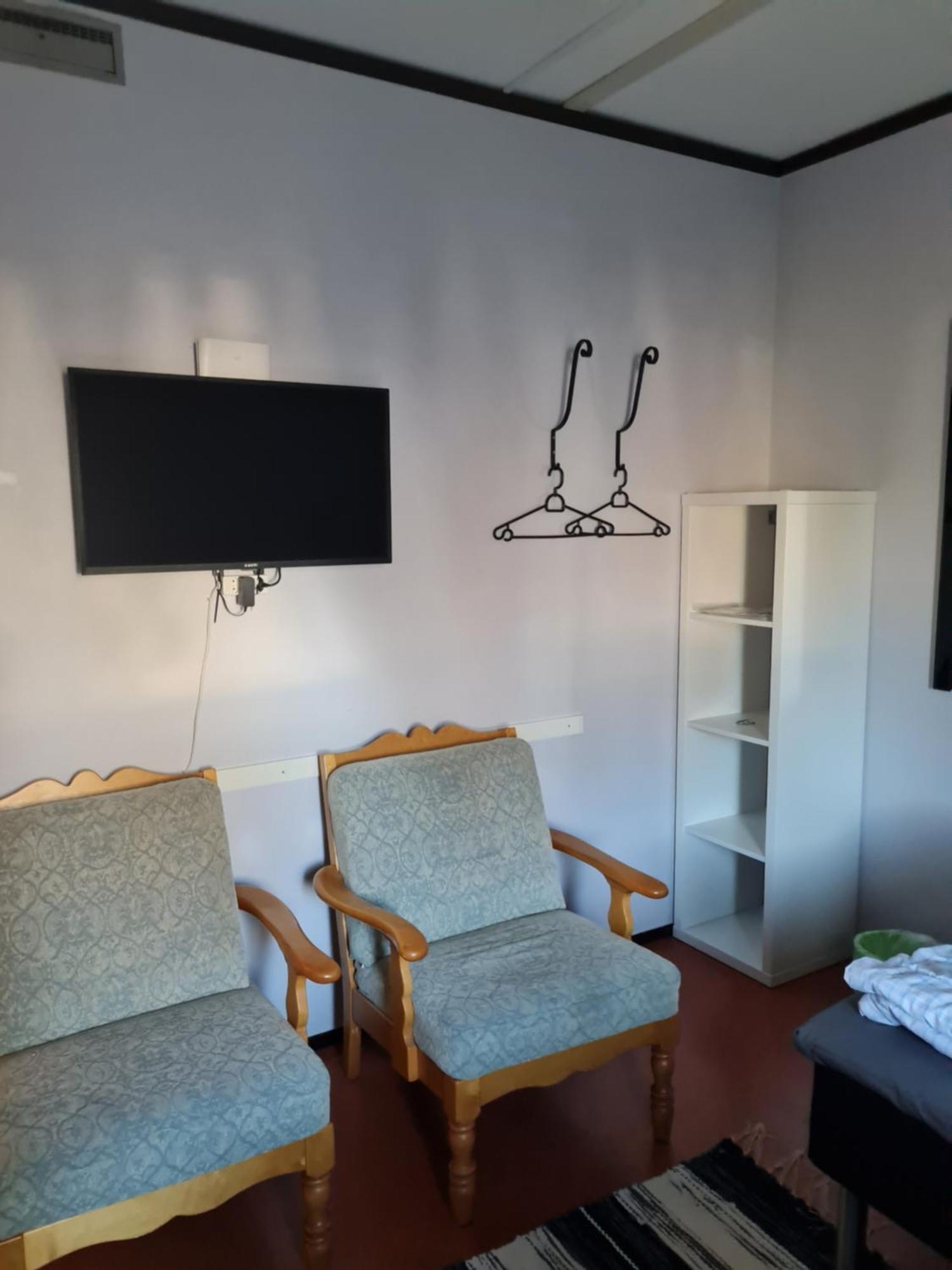 Bromoella Camping O Vandrarhem Εξωτερικό φωτογραφία