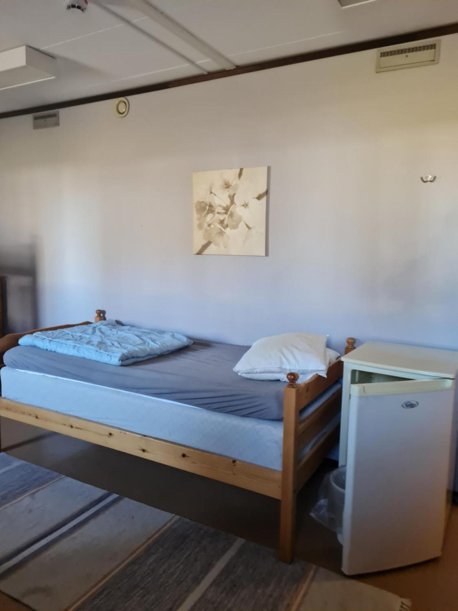 Bromoella Camping O Vandrarhem Εξωτερικό φωτογραφία