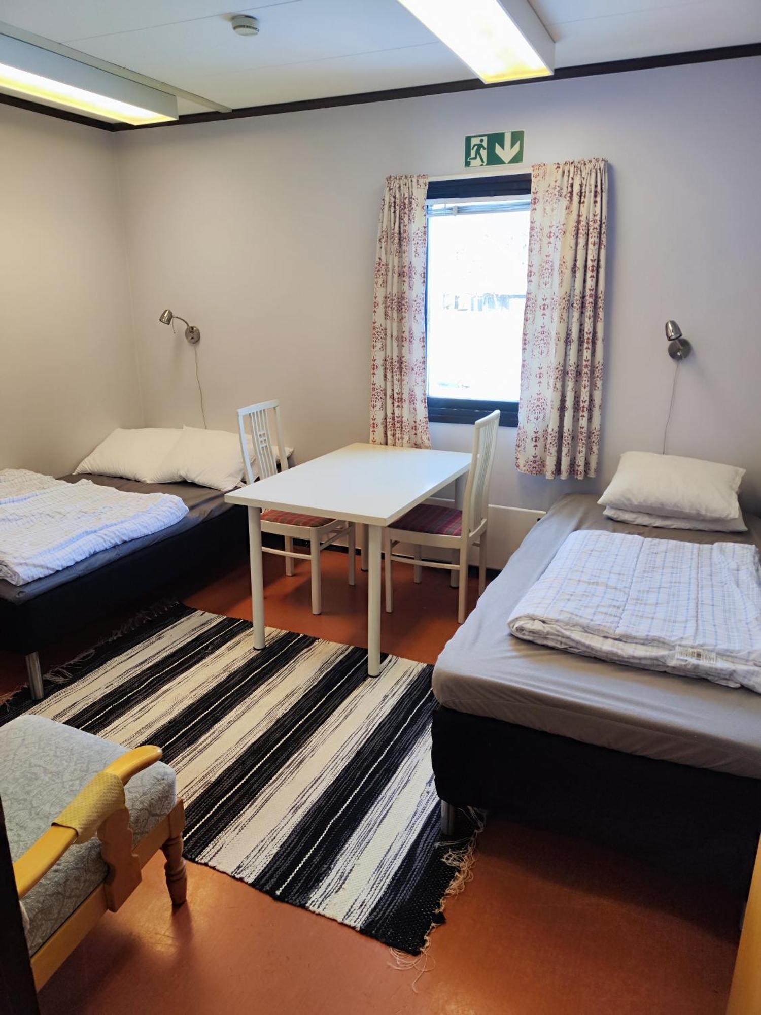 Bromoella Camping O Vandrarhem Εξωτερικό φωτογραφία